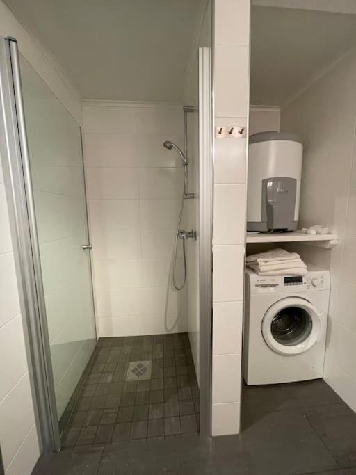 Revtind - Modern Apartment With Free Parking Narvik Bagian luar foto